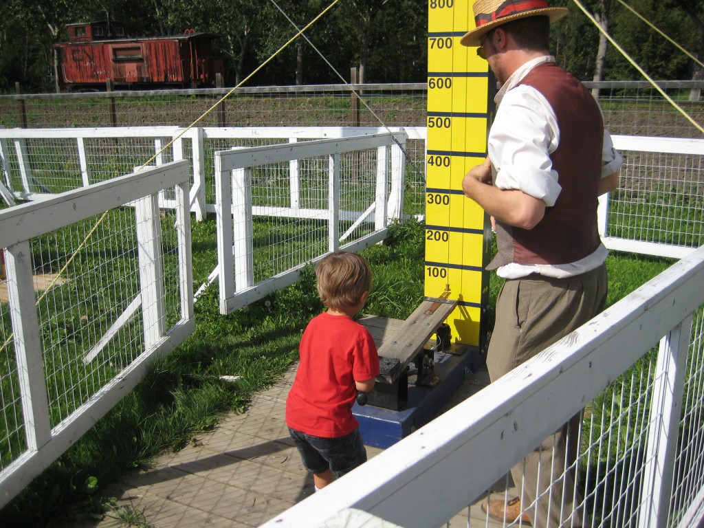 Amusement Parkt: Fort Edmonton Park